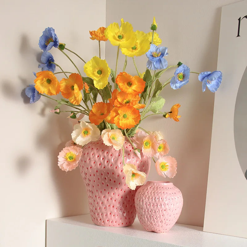WhimsyBerry - keramikvase med jordbær