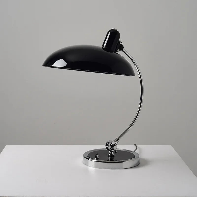 Scandinavianglow - dansk bordlampe