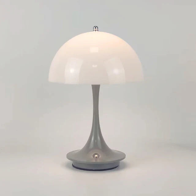 Cordfreeshine - ledningsfri bordlampe