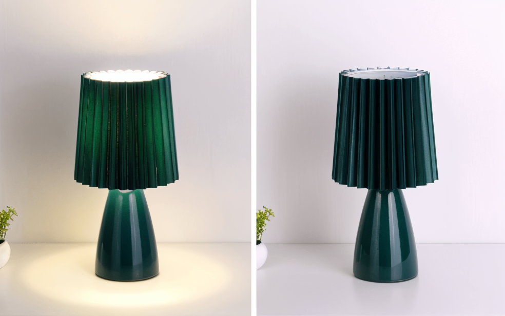 Conepleated bordlampe - led keramisk milkshake skrivebordslampe