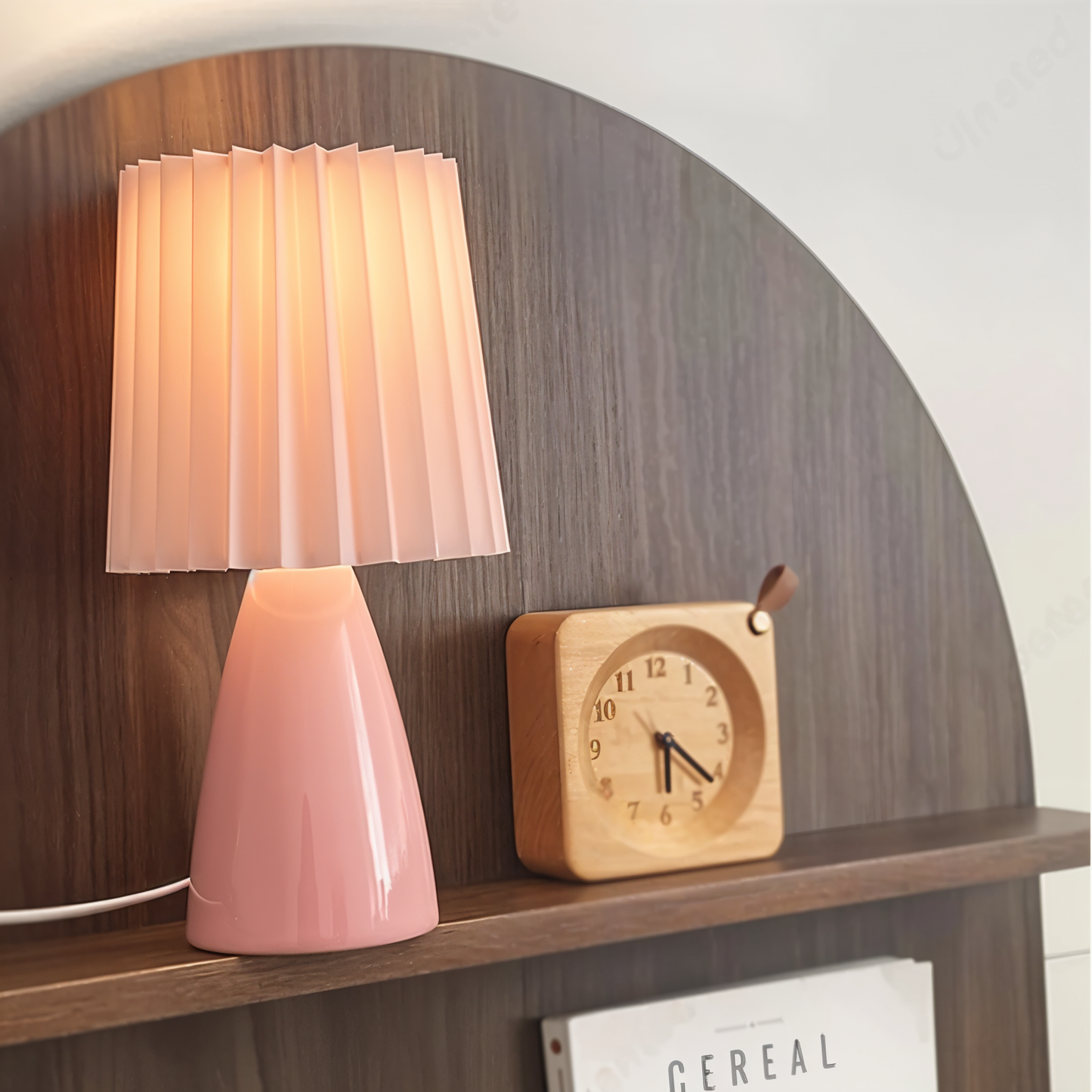 Conepleated bordlampe - led keramisk milkshake skrivebordslampe