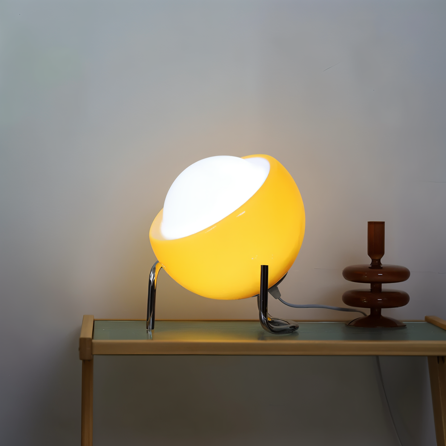 Eyeart bordlampe - orange bordlampe i glas