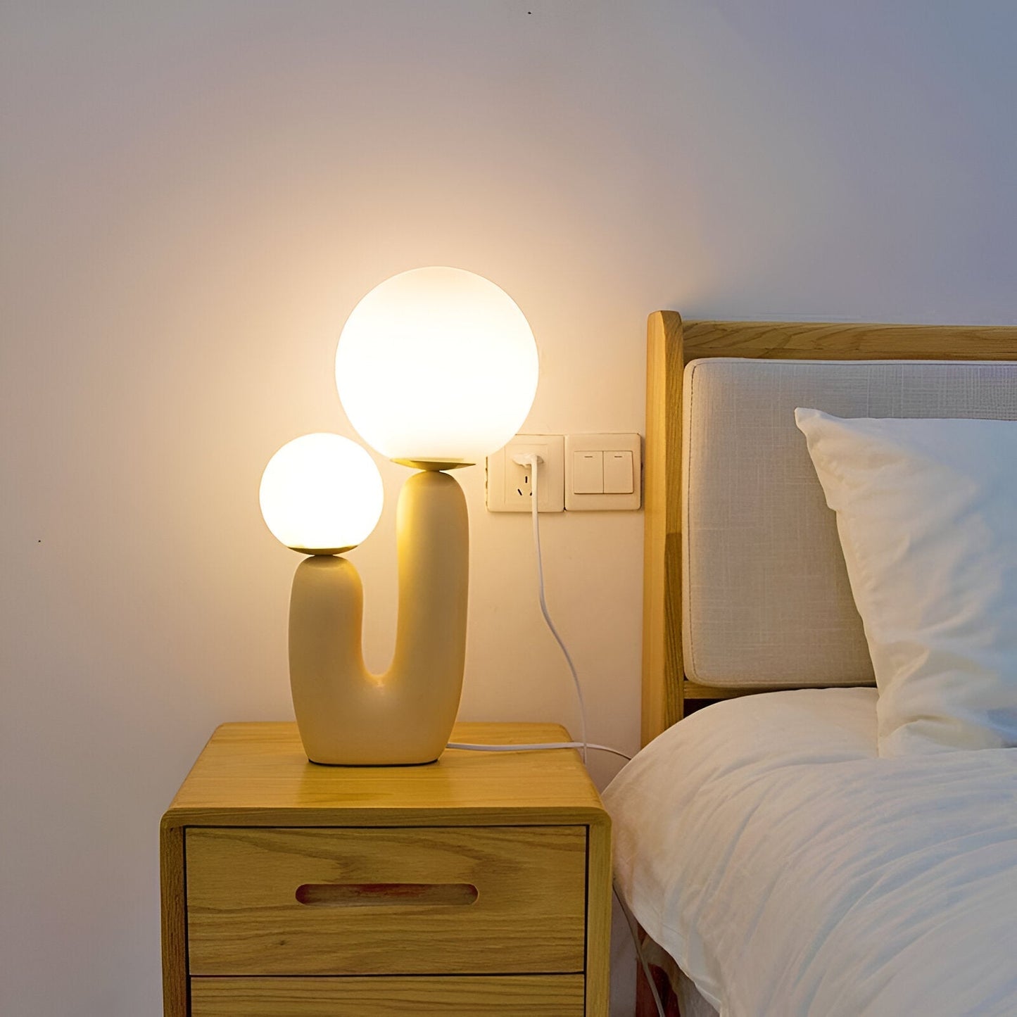 Harpiks u bordlampe - nordisk dobbelt glas globe bordlampe - kreativ kaktus lampe