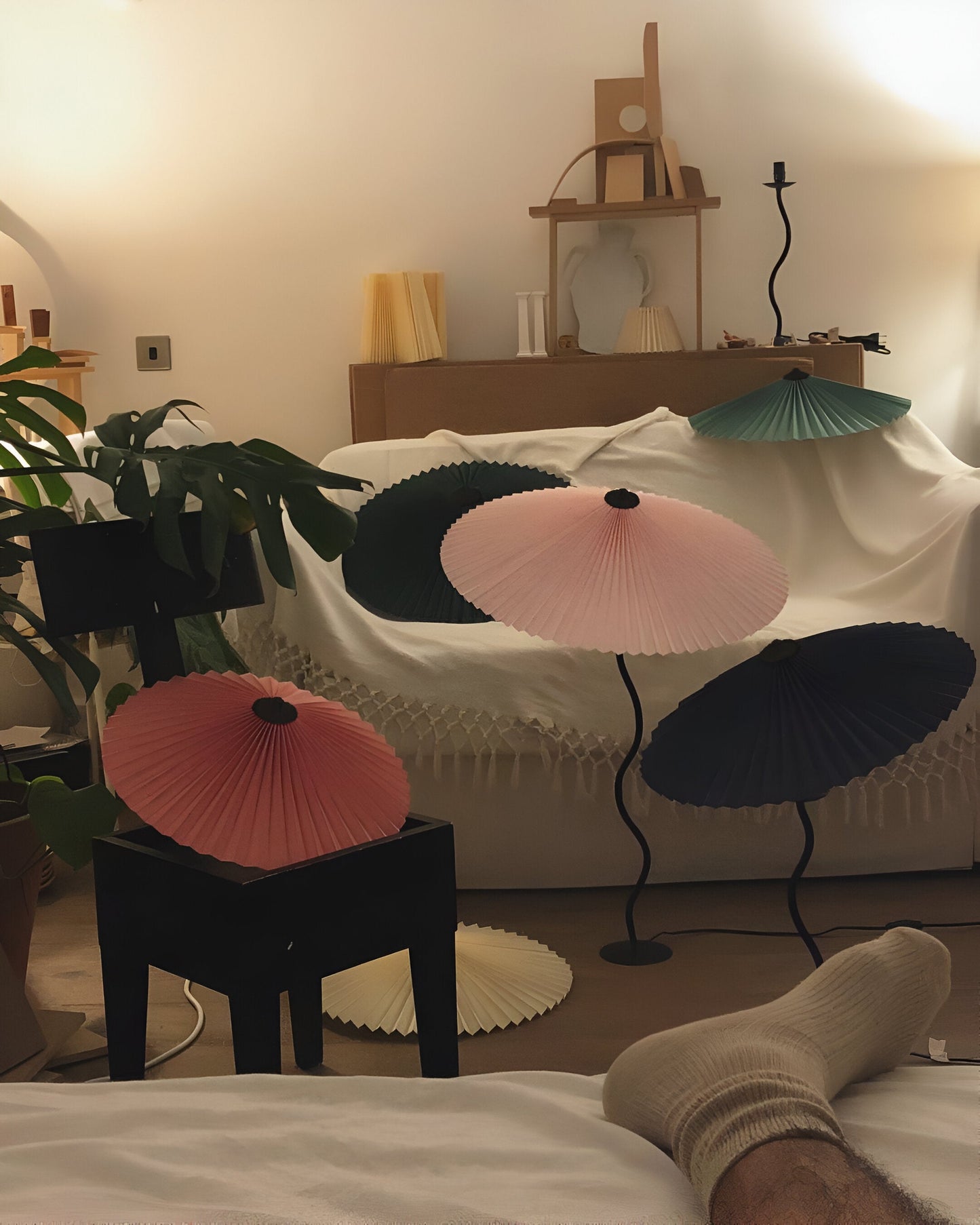 Ori squiggle-lampe - foldet bordlampe - origami led-bordlampe