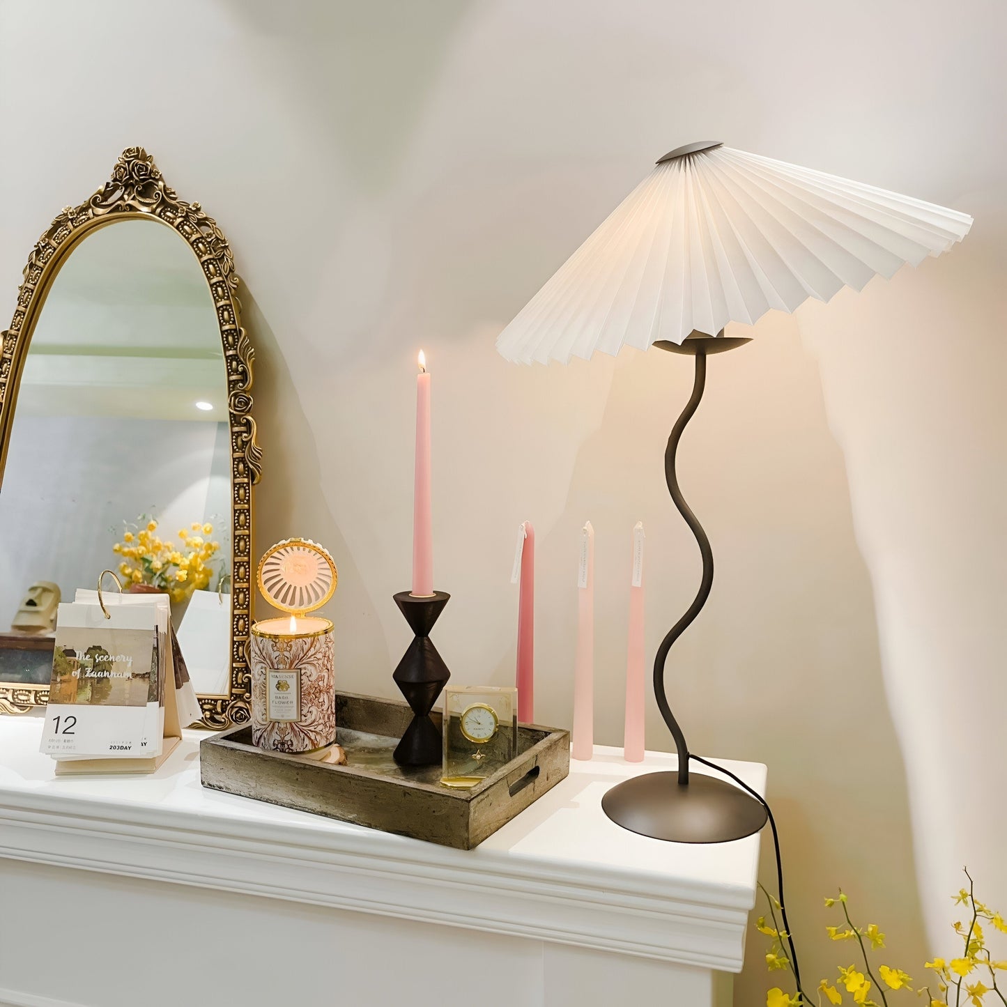 Ori squiggle-lampe - foldet bordlampe - origami led-bordlampe