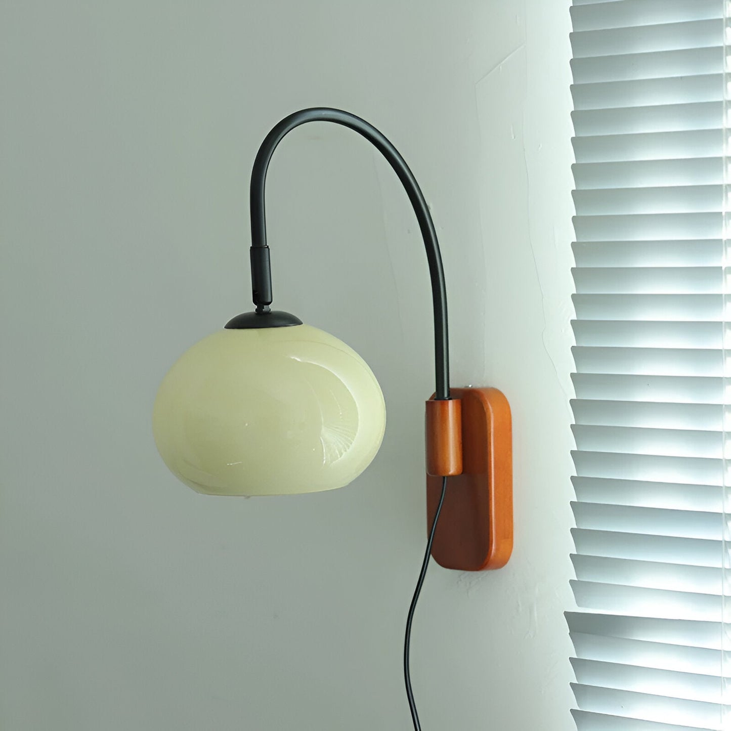 Persi væglampe - persimmon glas væglampe - bauhaus væglampe design - soveværelse væglamper led