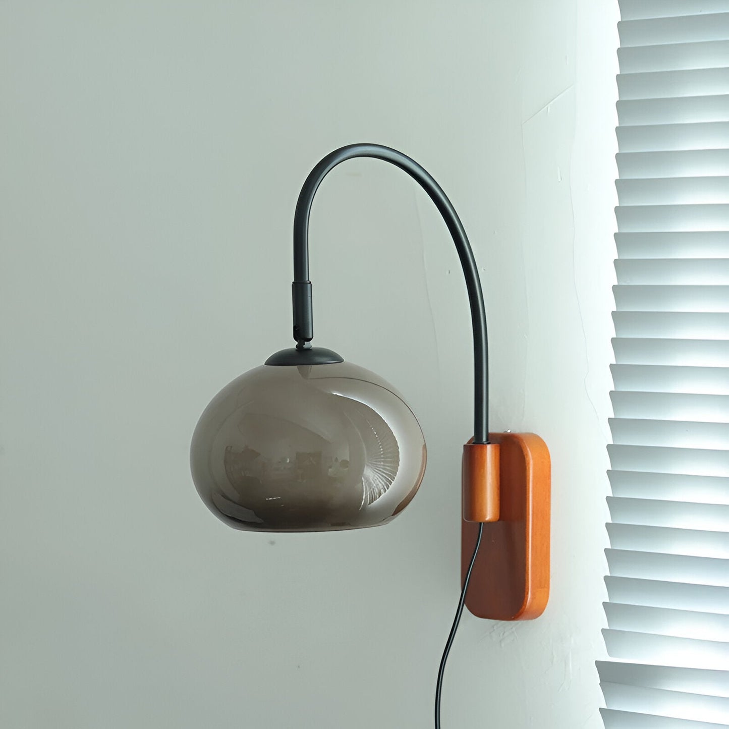 Persi væglampe - persimmon glas væglampe - bauhaus væglampe design - soveværelse væglamper led