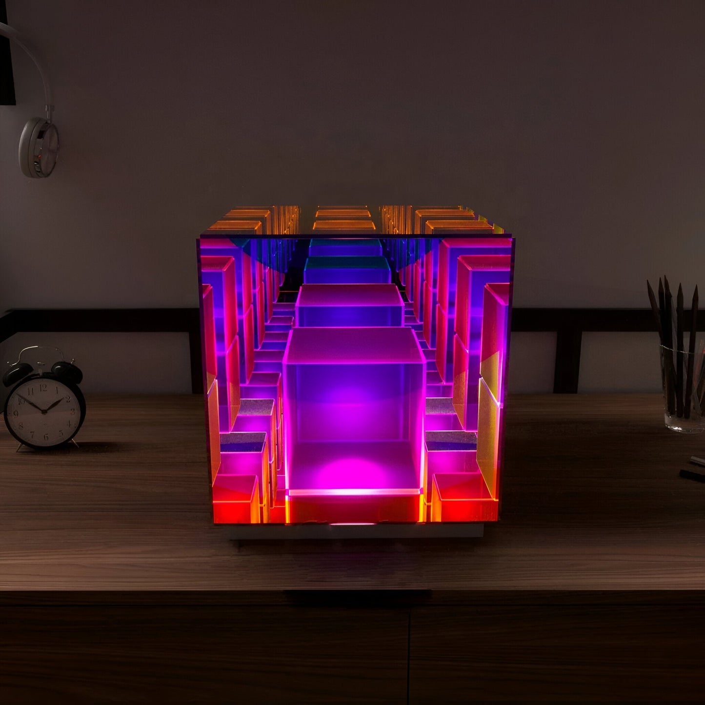 Spectra-cube bordlampe - regnbueakryl led-lampe med fascinerende 3d-illusion