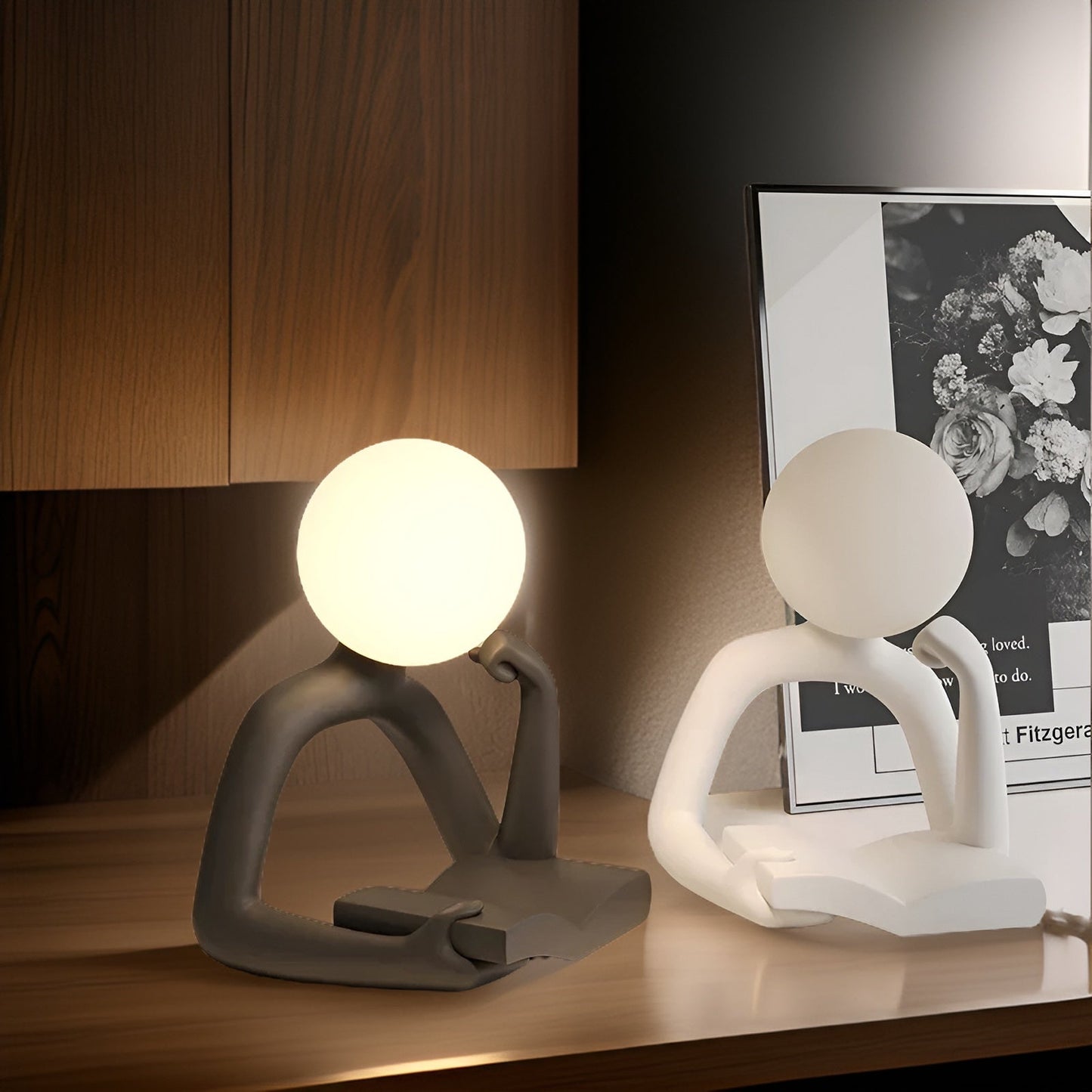 Thinker Moon - æstetisk måneskulptur til tænkning - natlampe