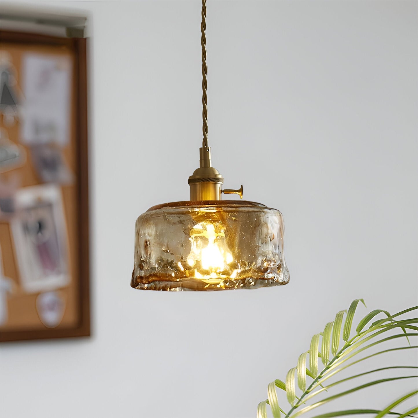 Twist deco-pendel i glas - pendel i antik messing med vintage-flair