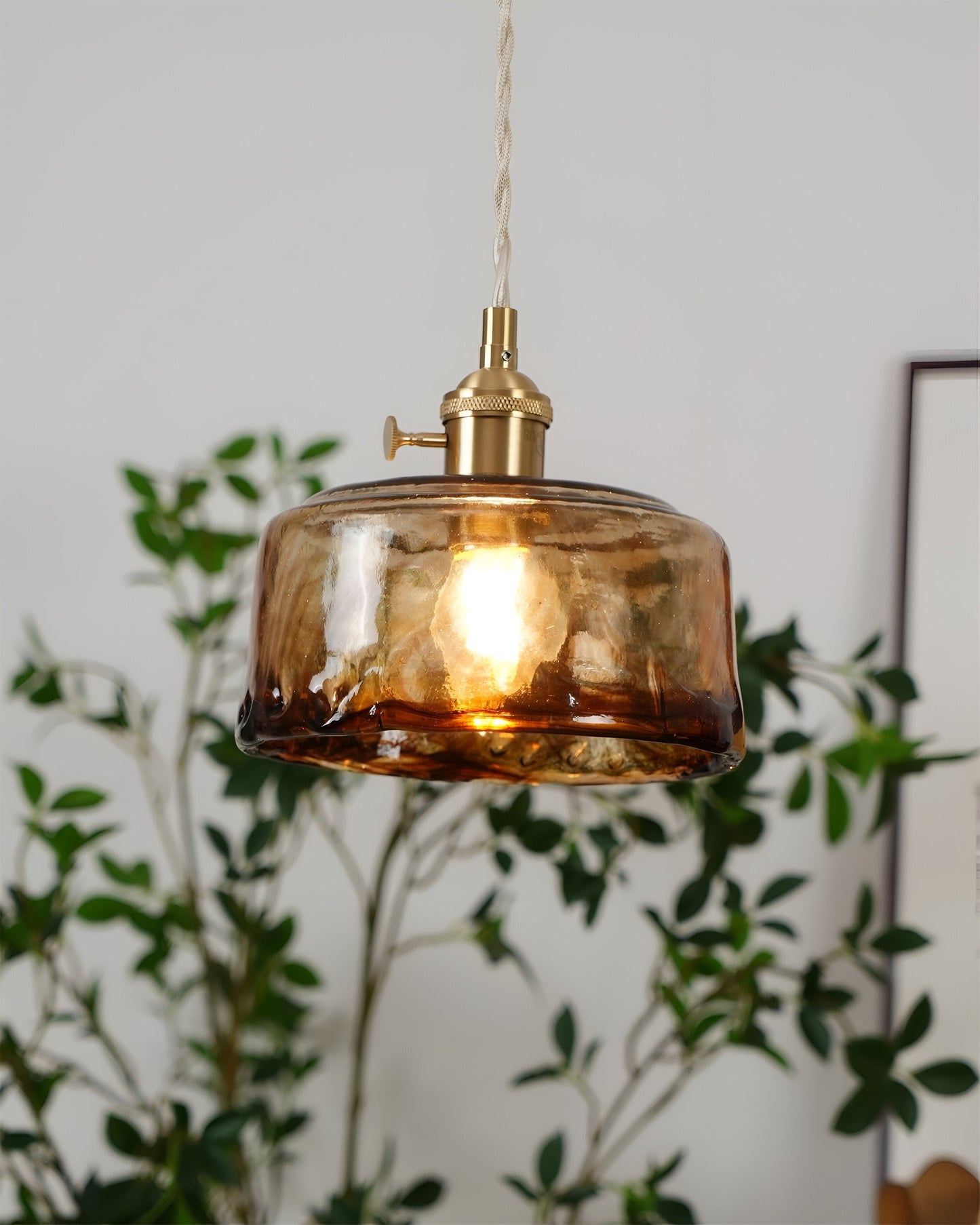 Twist deco-pendel i glas - pendel i antik messing med vintage-flair