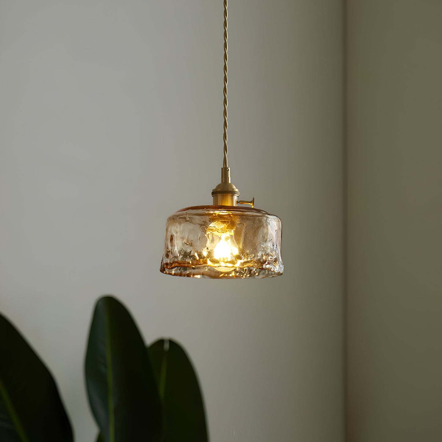 Twist deco-pendel i glas - pendel i antik messing med vintage-flair