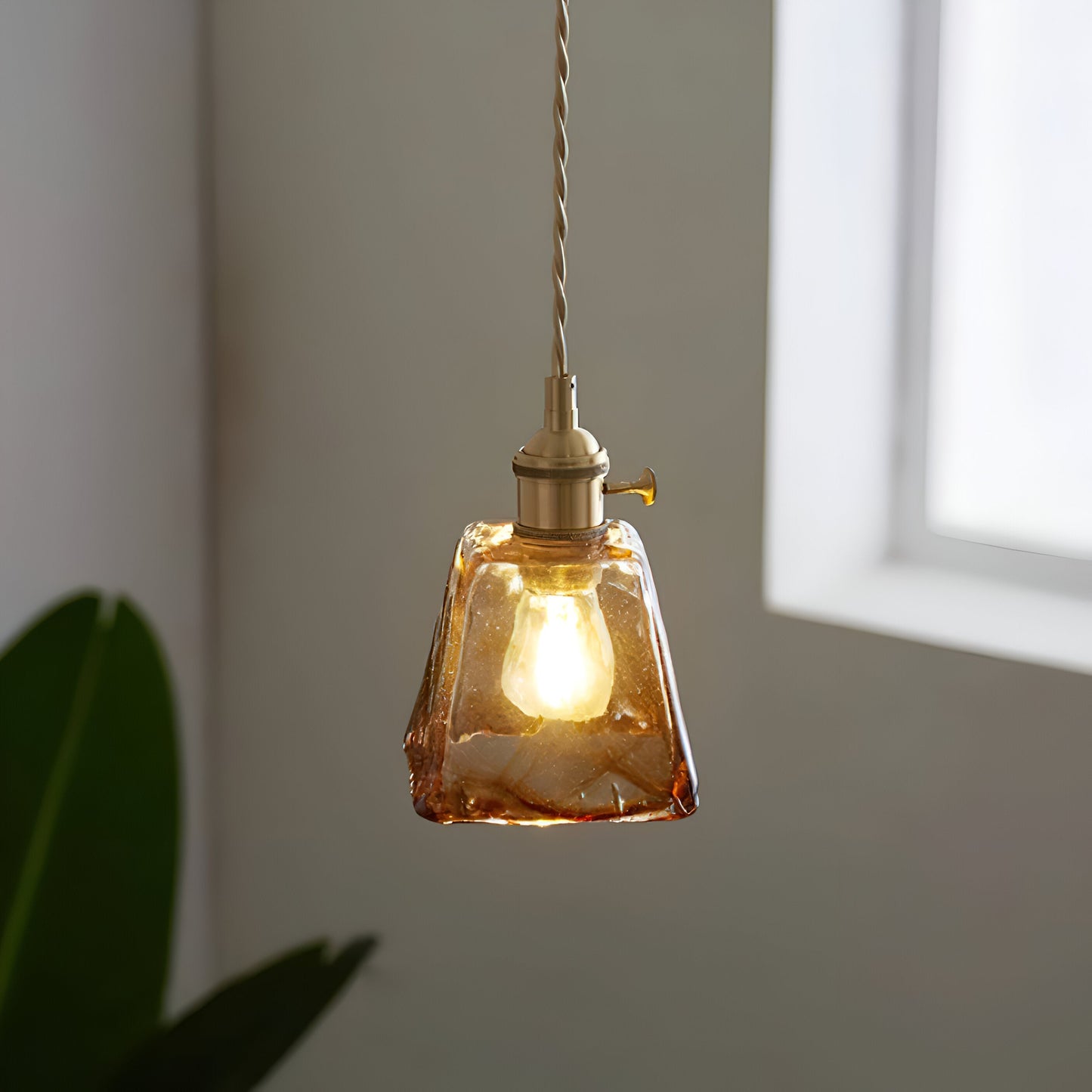 Twist deco-pendel i glas - pendel i antik messing med vintage-flair