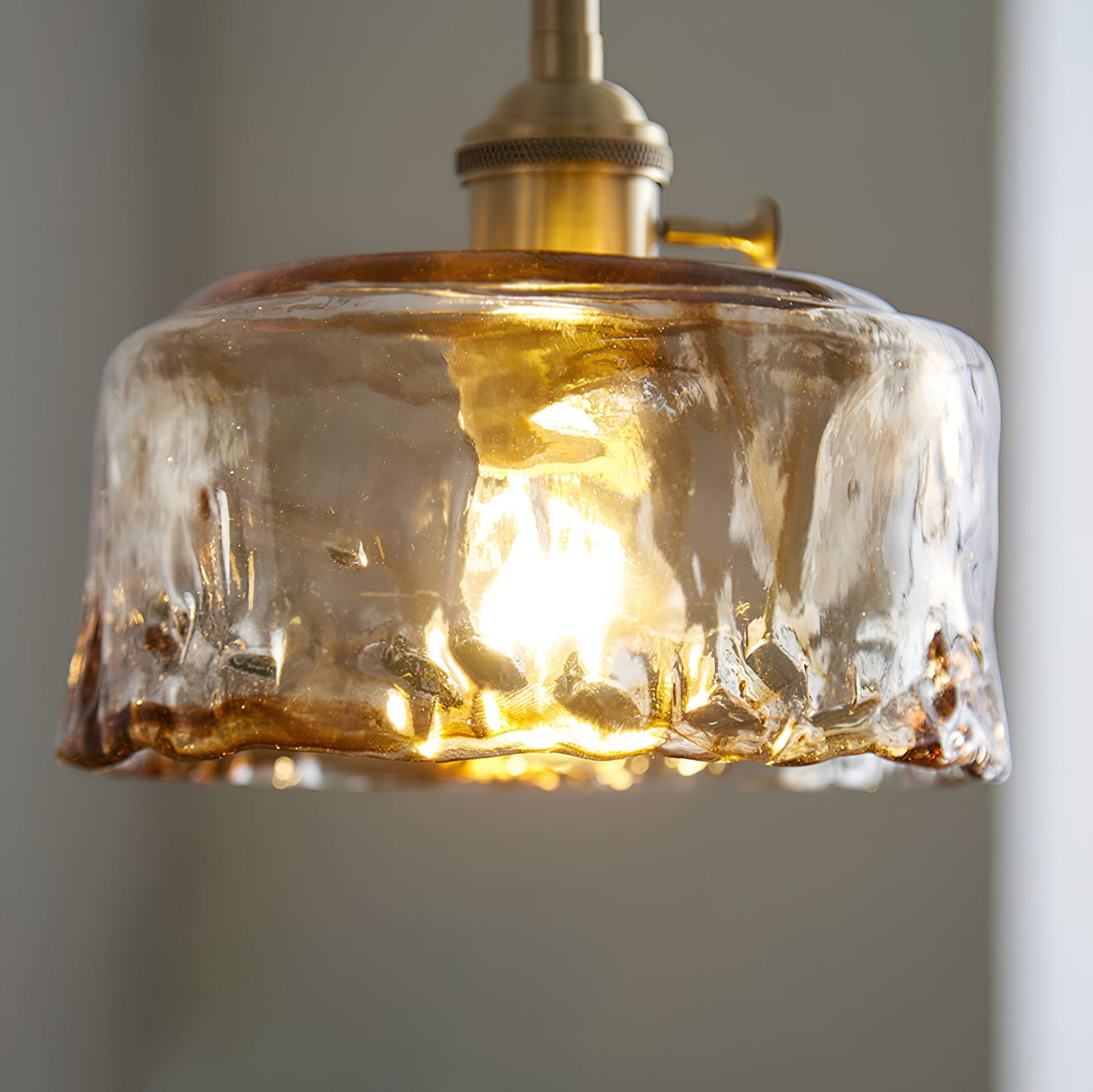 Twist deco-pendel i glas - pendel i antik messing med vintage-flair