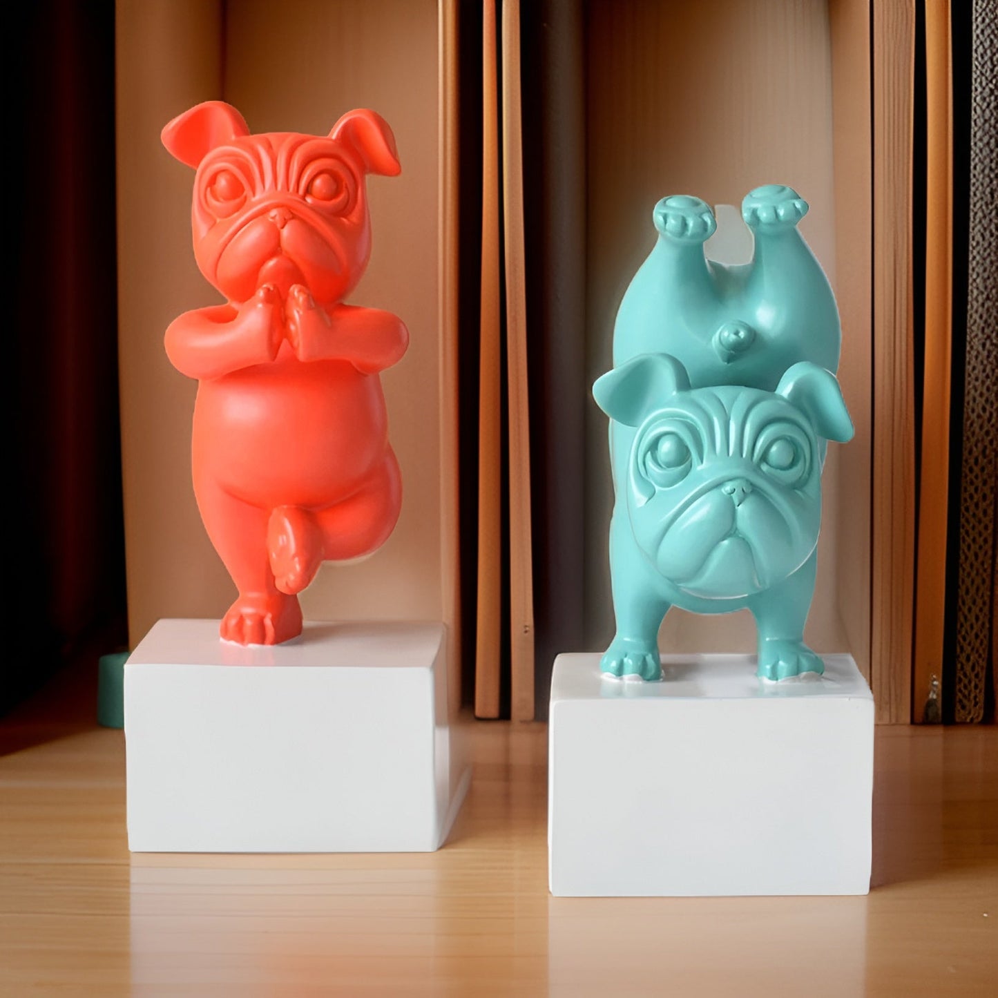 Yoga Paws - abstrakt yoga bulldog-figur til legende husholdninger