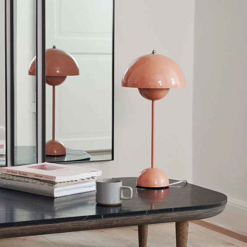 Danishmeadow - svampeformet macaron bordlampe