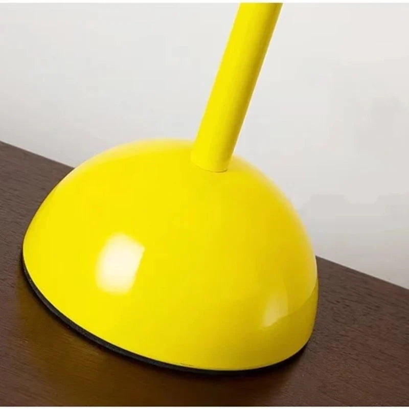 Danishmeadow - svampeformet macaron bordlampe