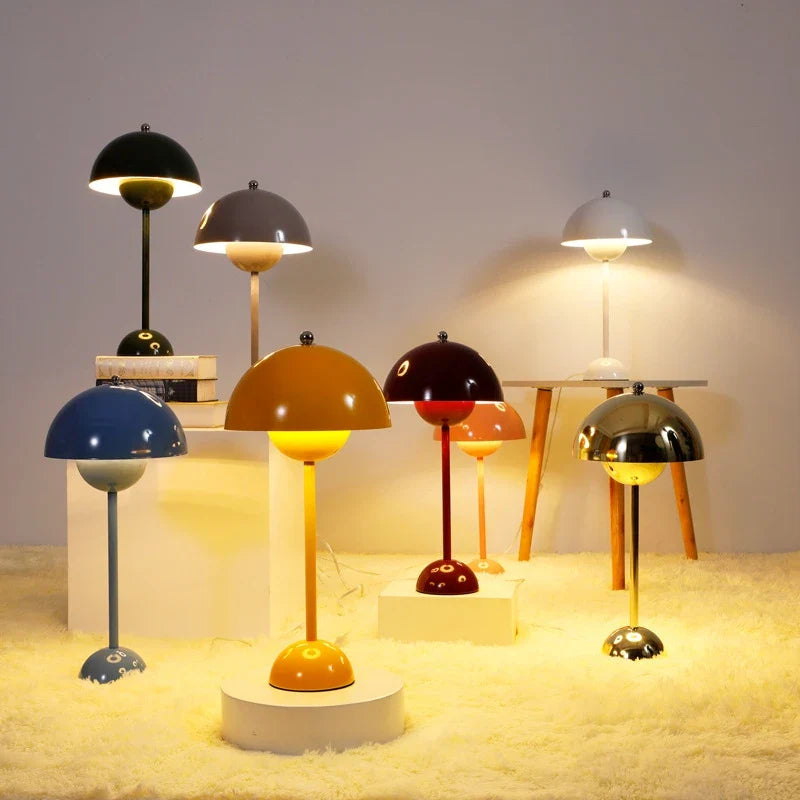 Danishmeadow - svampeformet macaron bordlampe
