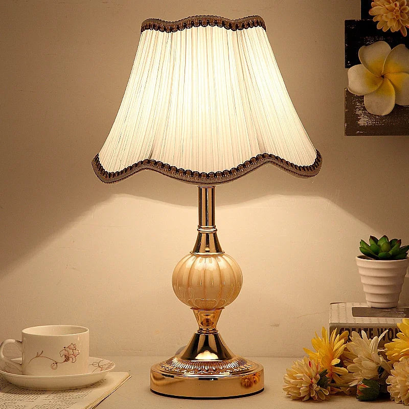 Vintagenordik - nordisk vintage bordlampe