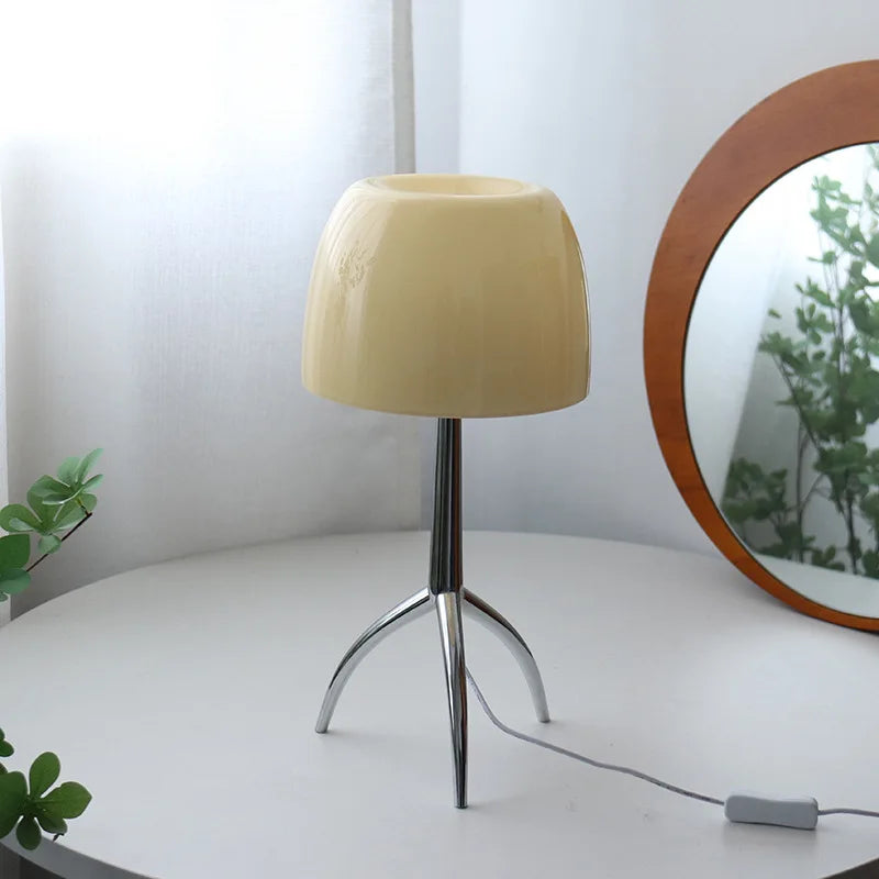 Danishedge | foscarini bordlampe