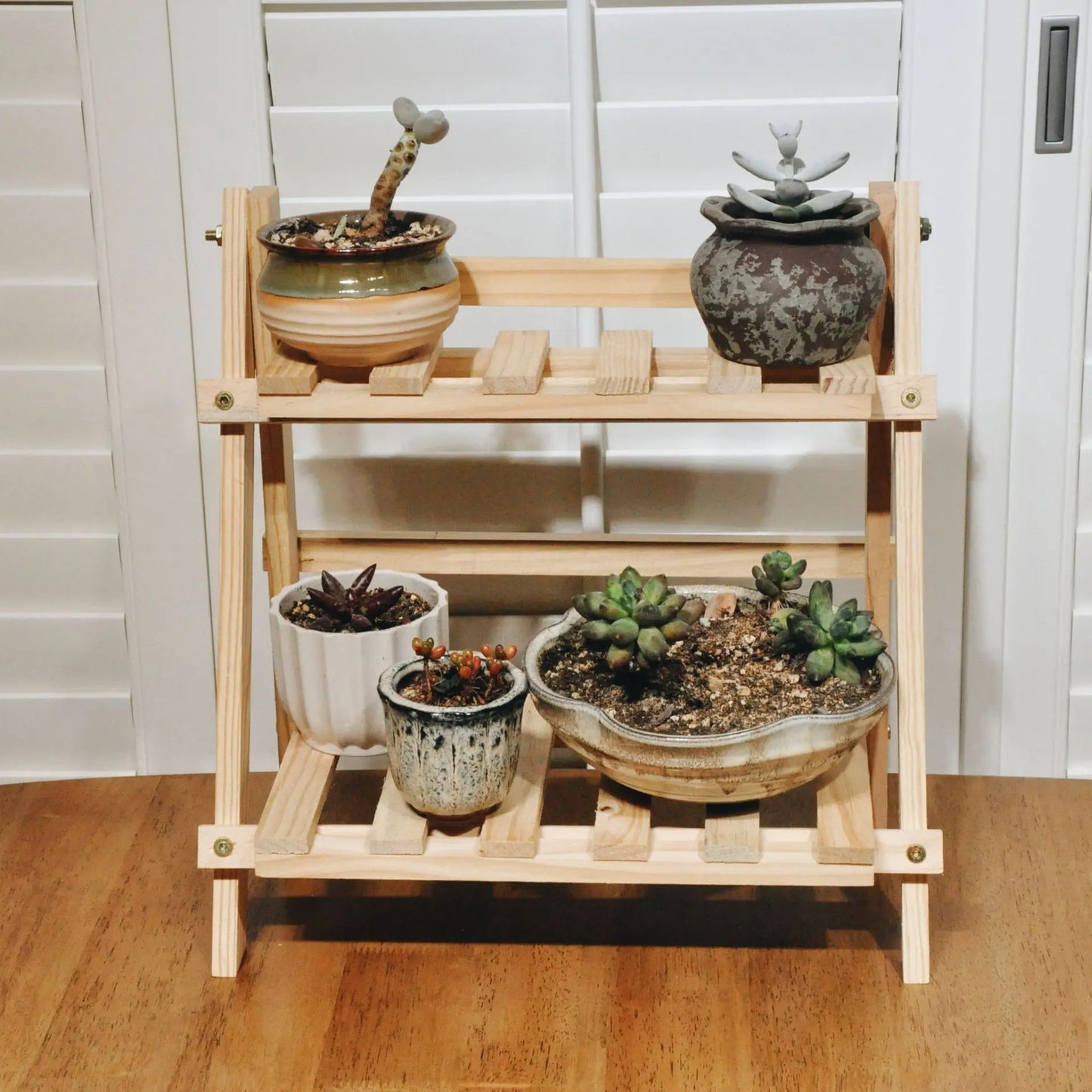 WoodenDisplay | skrivebordsorganisation med 2 niveauer