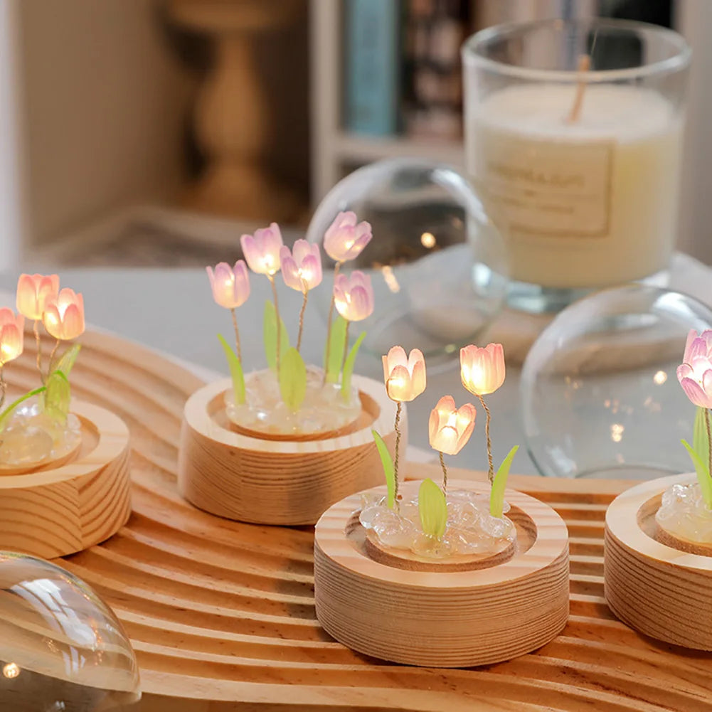 Tulipglow - tulip bordlampe til skrivebordet
