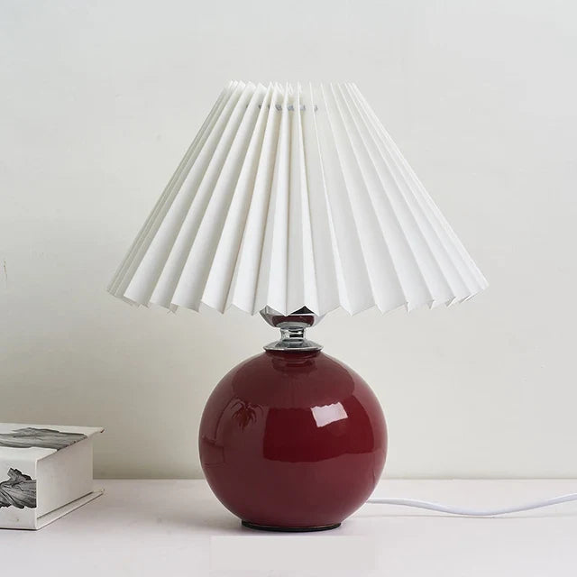 Antique Pleated - vintage bordlampe med plisseret skærm