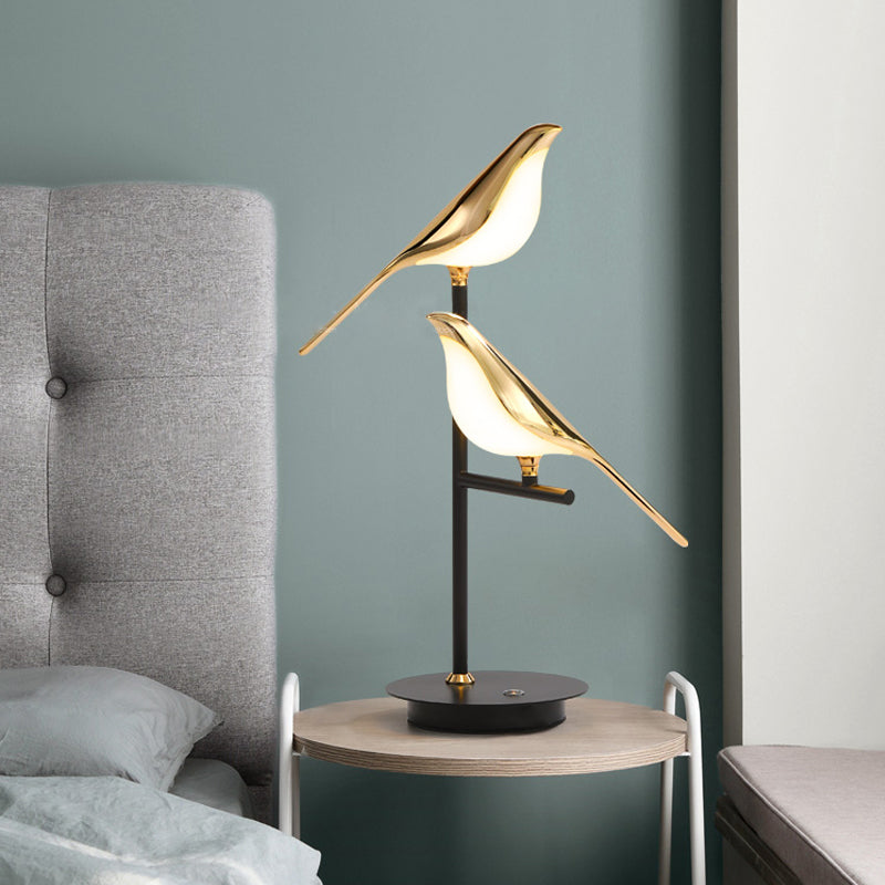 FreeFly - nordisk minimalistisk krage-lampe
