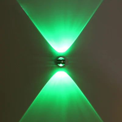PrismBeam - led-væglampe lavet af krystal