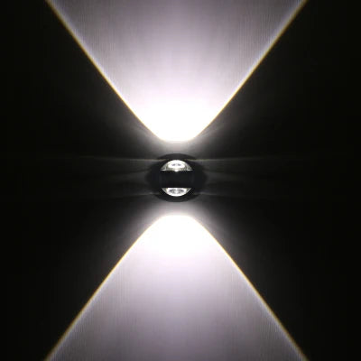 PrismBeam - led-væglampe lavet af krystal