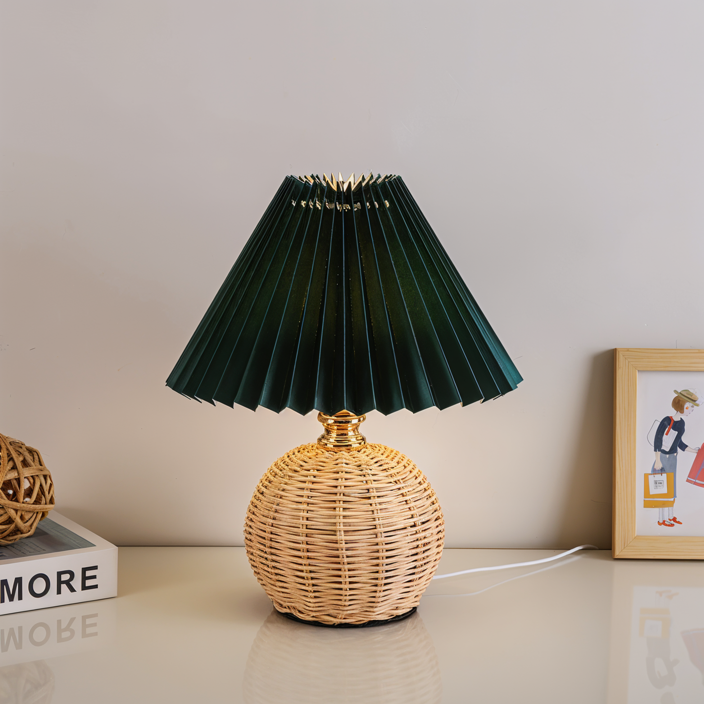 Brolly plisseret bordlampe - retro rattan lampe - konisk bordlampe