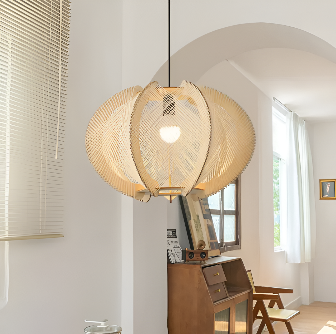 Kirei pendellampe - geometrisk hængelampe lavet af hampereb og træ - wabi sabi lighting