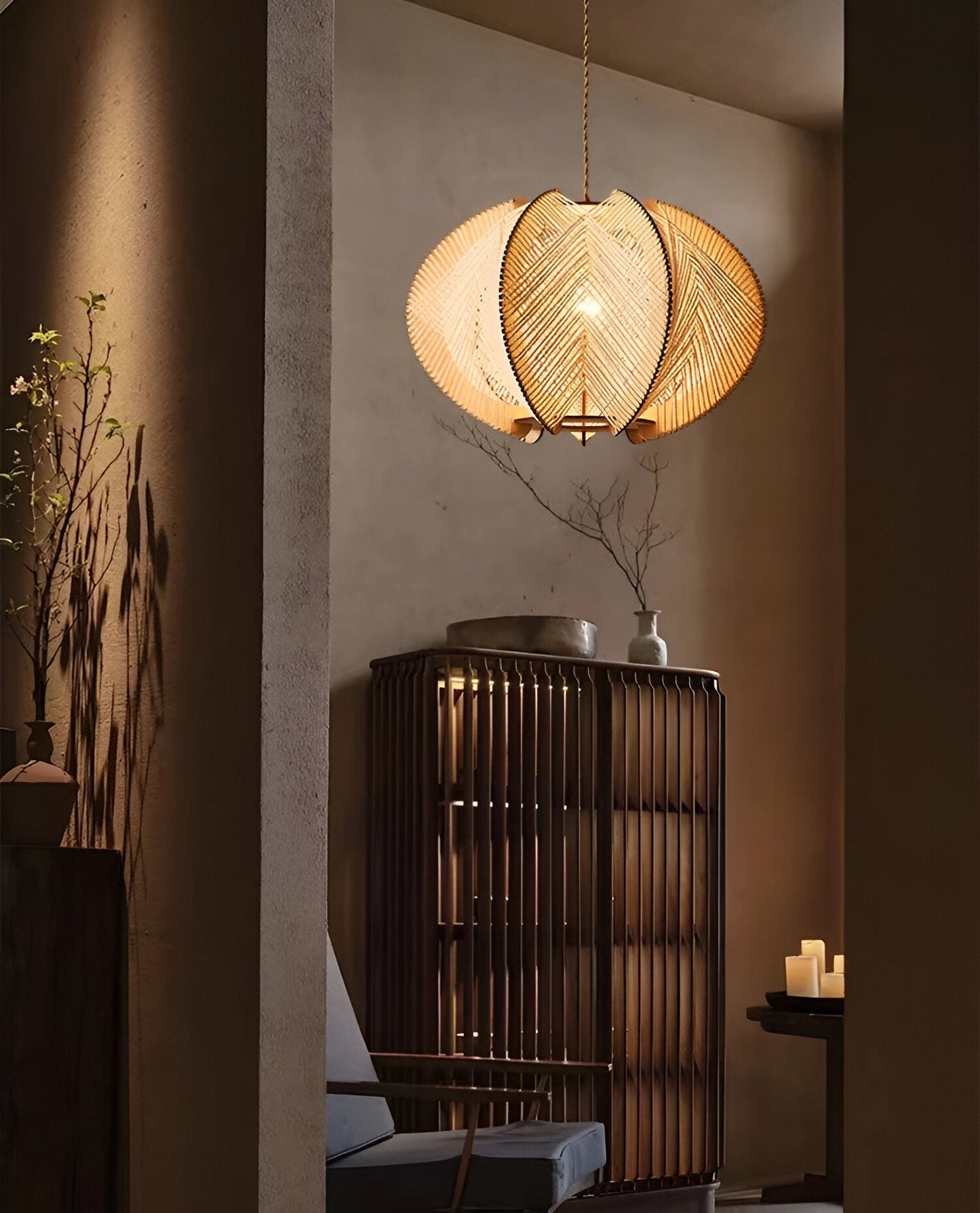 Kirei pendellampe - geometrisk hængelampe lavet af hampereb og træ - wabi sabi lighting