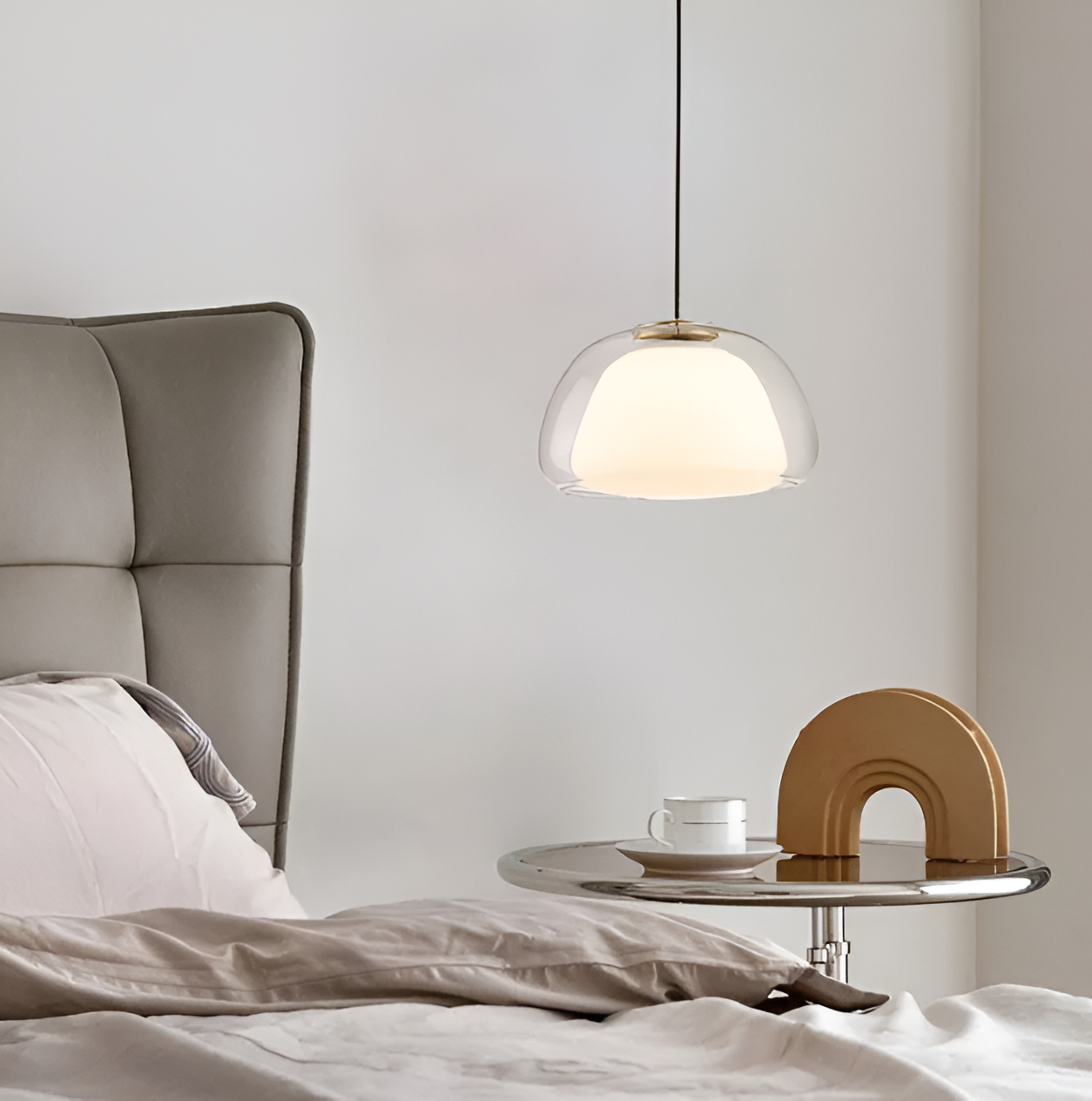 Lustrejell - moderne pendel i cremefarvet glas - gennemsigtig jelly led-hængelampe