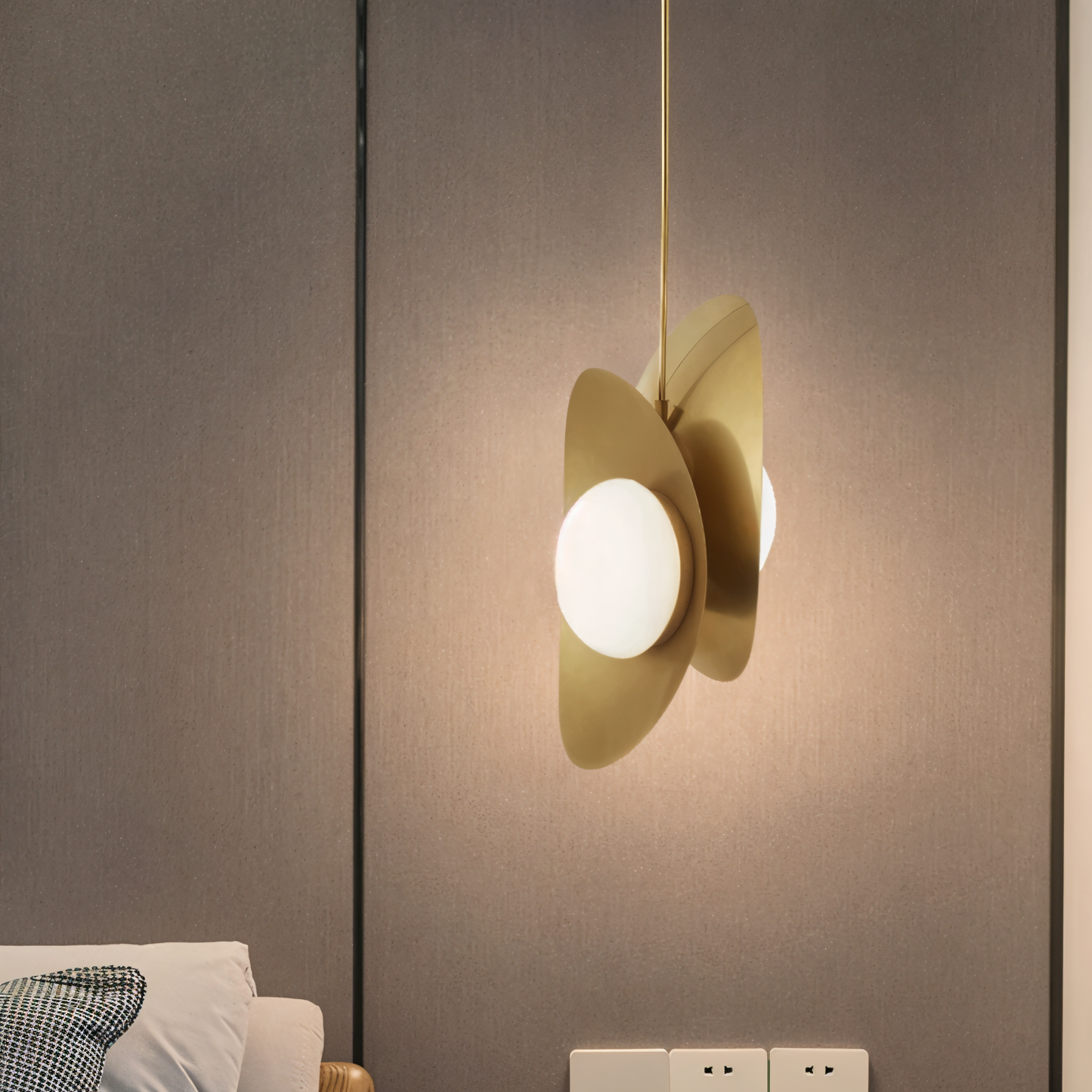 Luxe Pearle pendellampe - luksuriøs perleglaslampe hængelampe i metal
