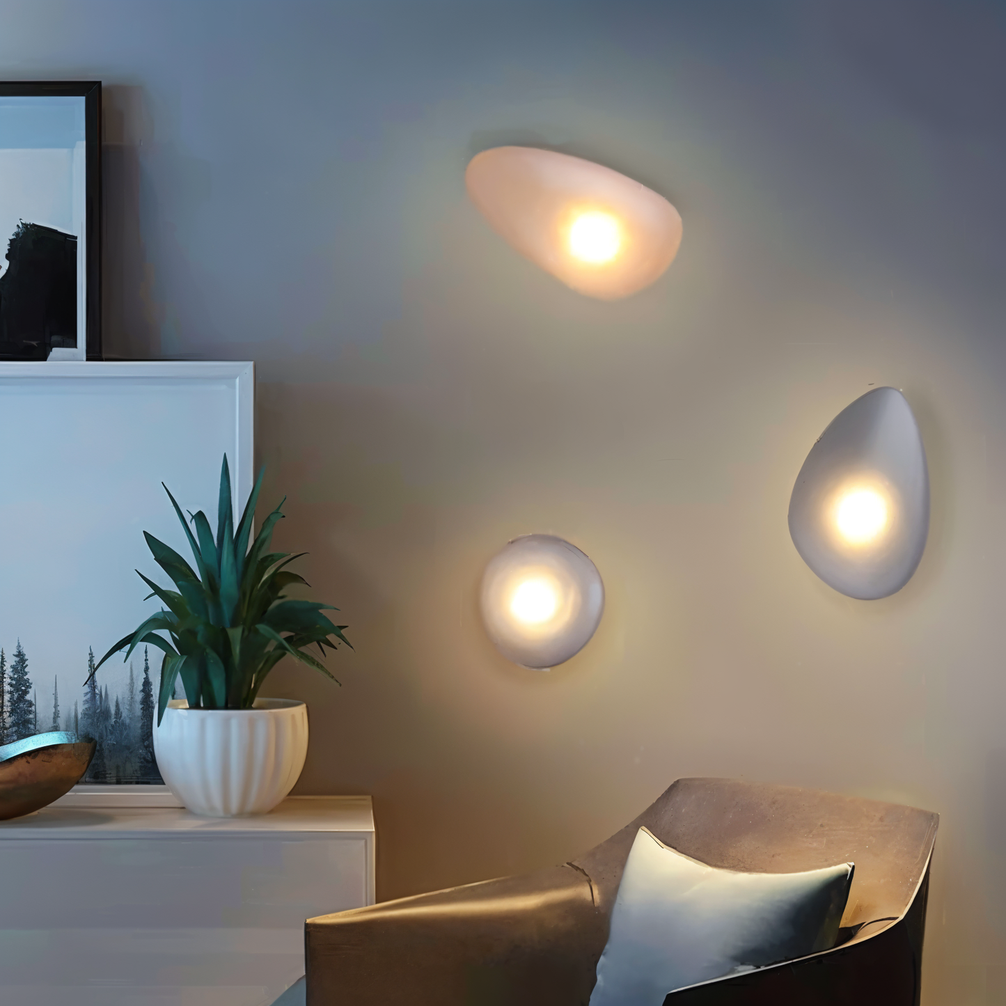 Pebblehue væglampe  - lysende led-væglampe lavet af glas i nordisk stil
