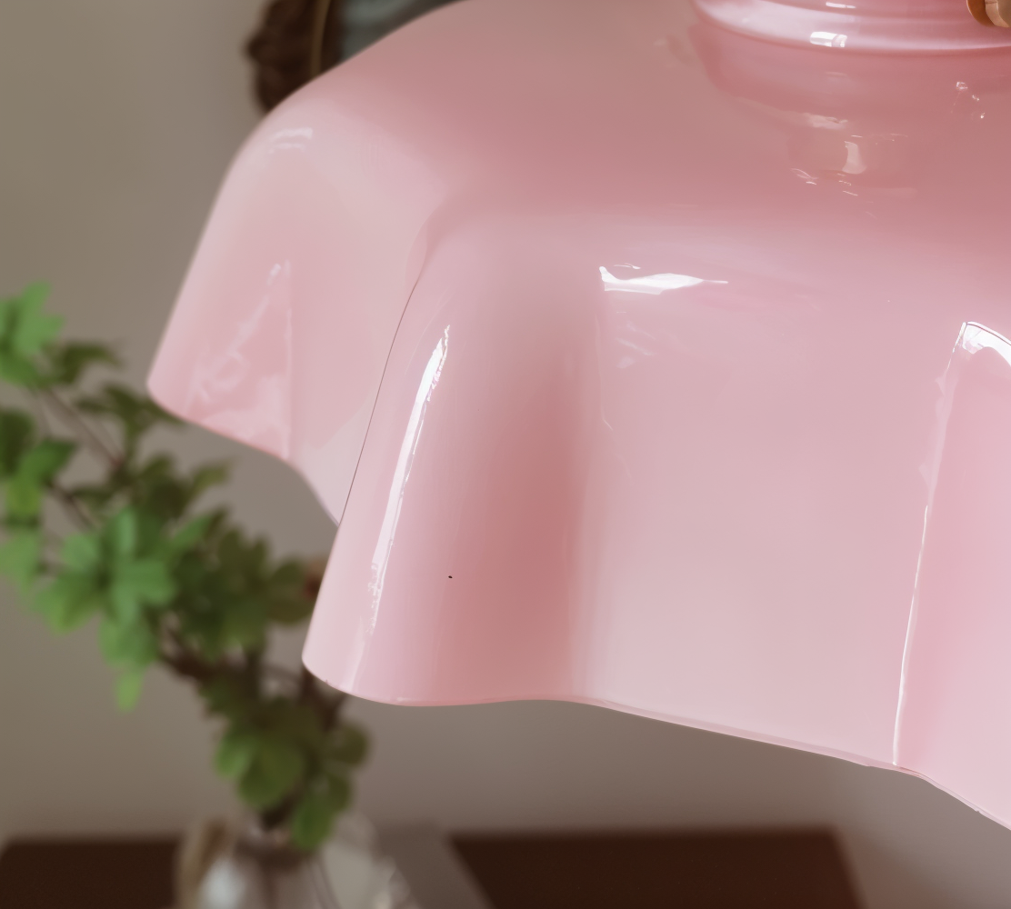 Retrotint pendellampe - blomsterformet cremefarvet glasskærm led-hængelampe