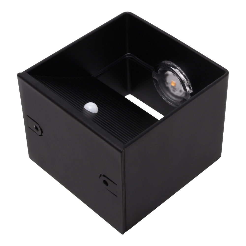 CubeLamp - væglampe med sensor
