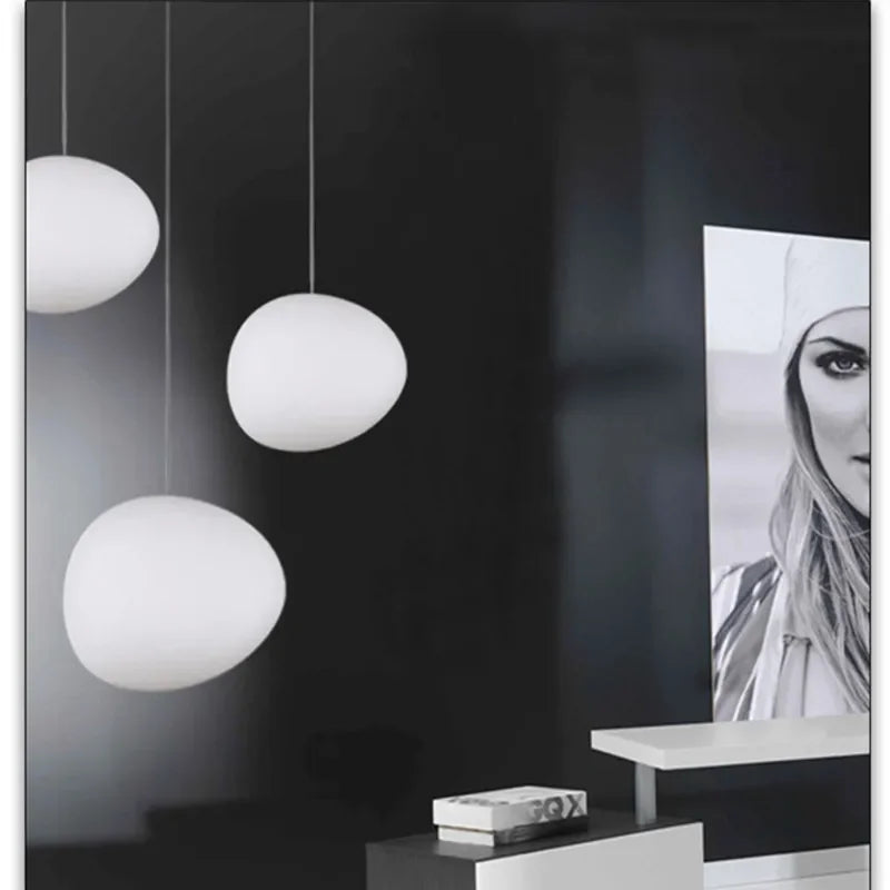 Haloglow - runde pendler i glas