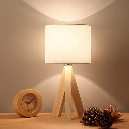 WoodEssence - moderne bordlampe i træ