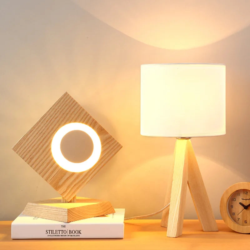 WoodEssence - moderne bordlampe i træ