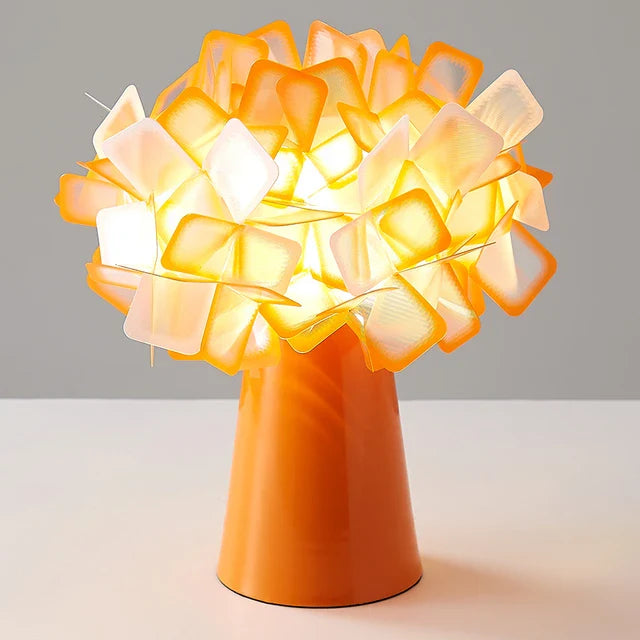 Clarity - moderne bordlampe