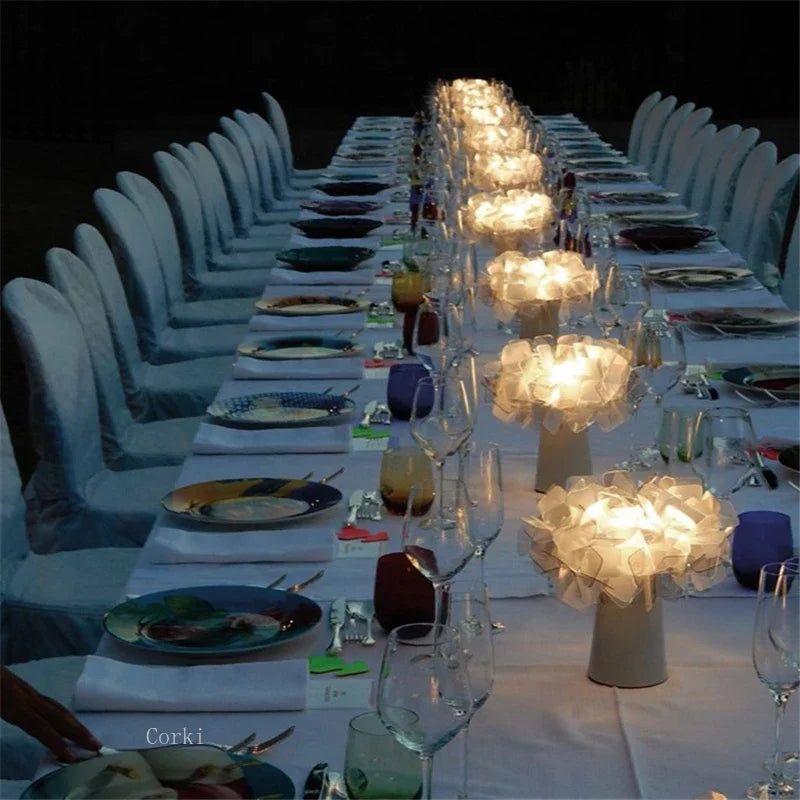 Clarity - moderne bordlampe