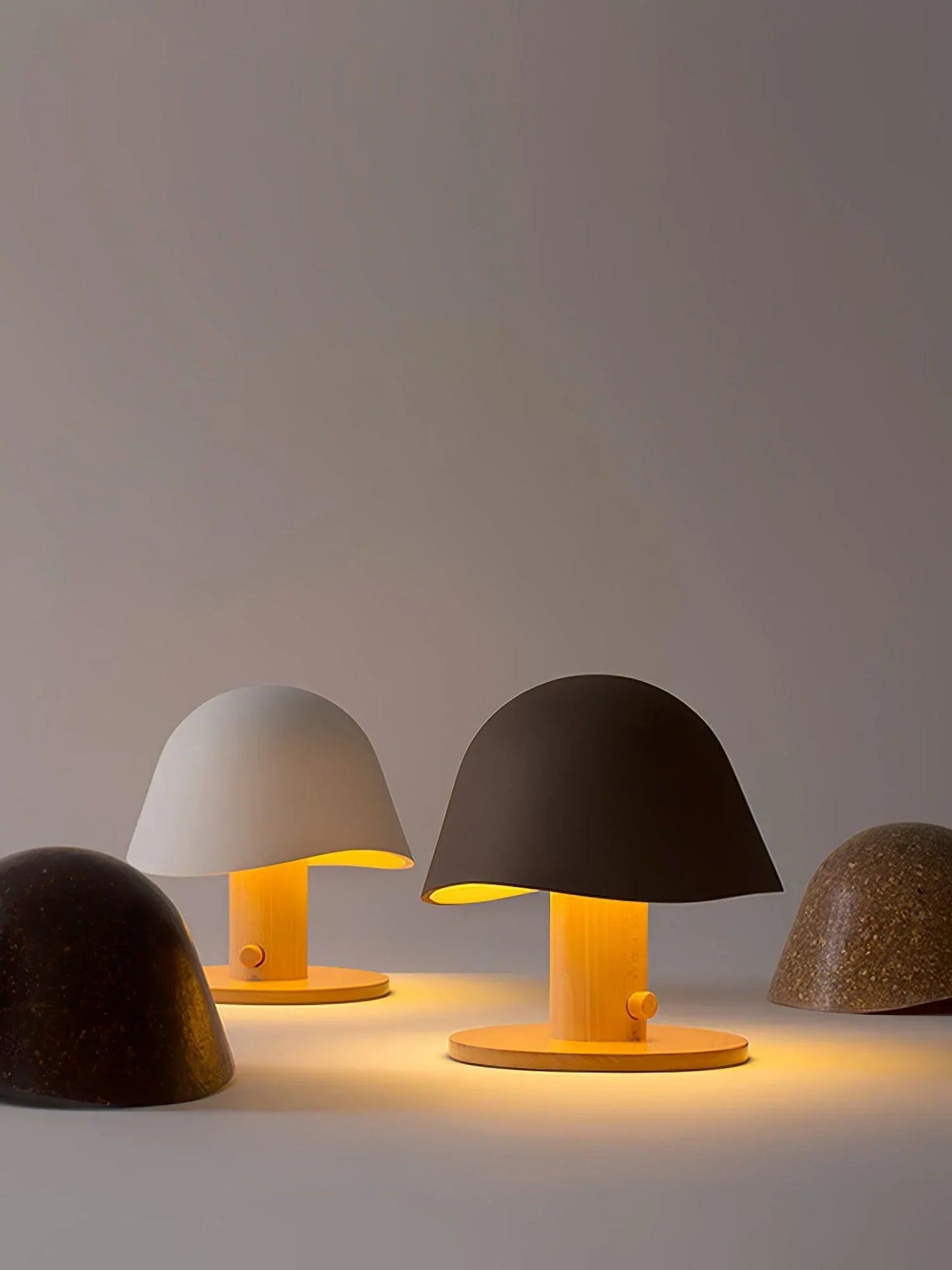 Bordlampe inspireret af svampe