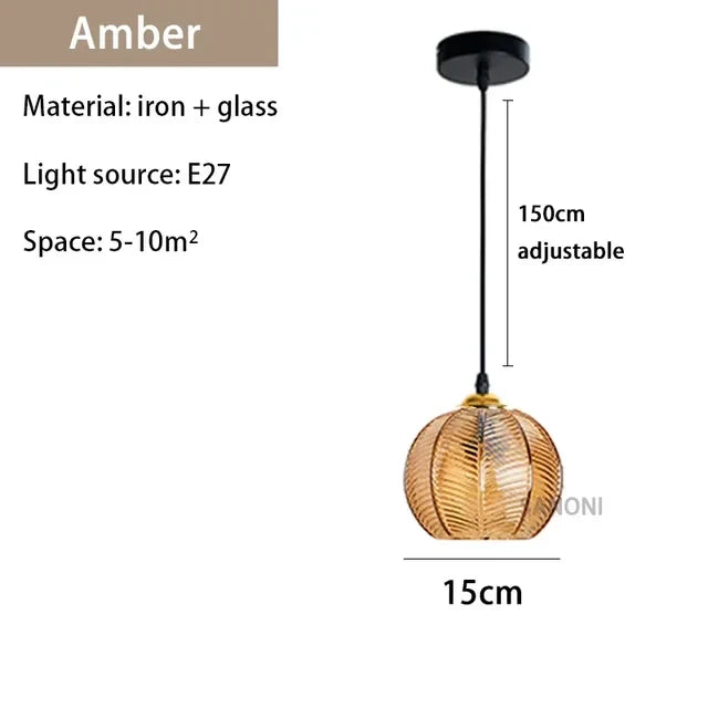 Glasssculpt - lysekronelampe i glas