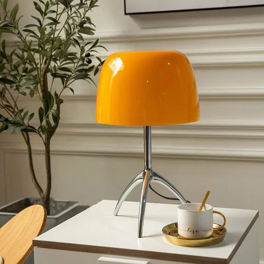 Danishedge | foscarini bordlampe