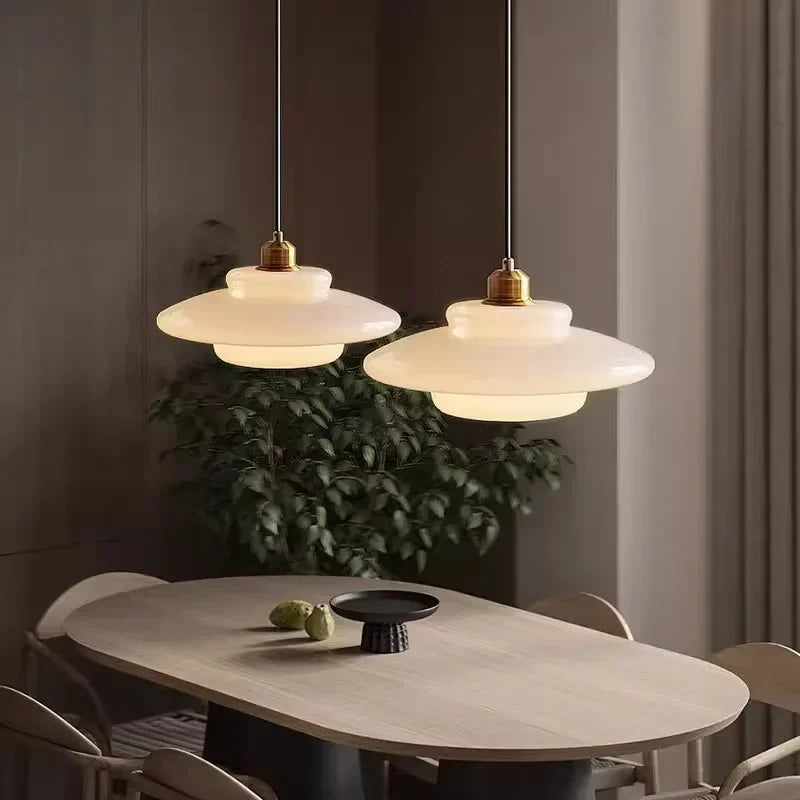 Elysianlight | elegant glasskabelse til soveværelser og spisepladser