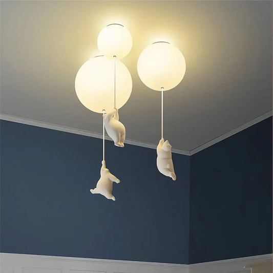 PolarFlare | LED-loftslampe med isbjørne-tema