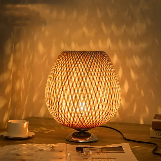 Antiquebamboo - vintage bordlampe i bambus