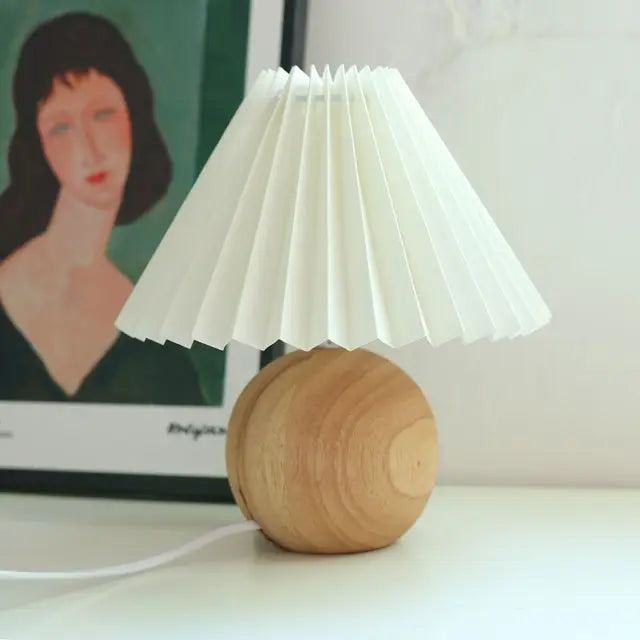 Antique Pleated - vintage bordlampe med plisseret skærm